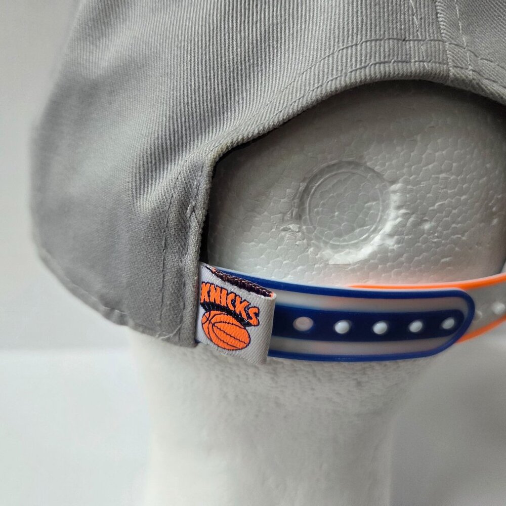 New York Knicks Hat Cap Snapback Gray New Era 9Fifty Hardwood Classics Big Logo - Picture 5 of 14